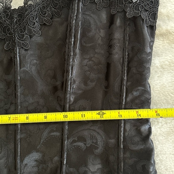 Fredericks of Hollywood Black Corset Lace Hem Lace-Up Bone Structure Size 38 New - Picture 14 of 16